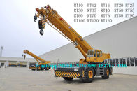 XCMG基礎構造RT60 RT60Aを貯蔵するための60トンの起伏の多い地形ブームのトラック クレーン