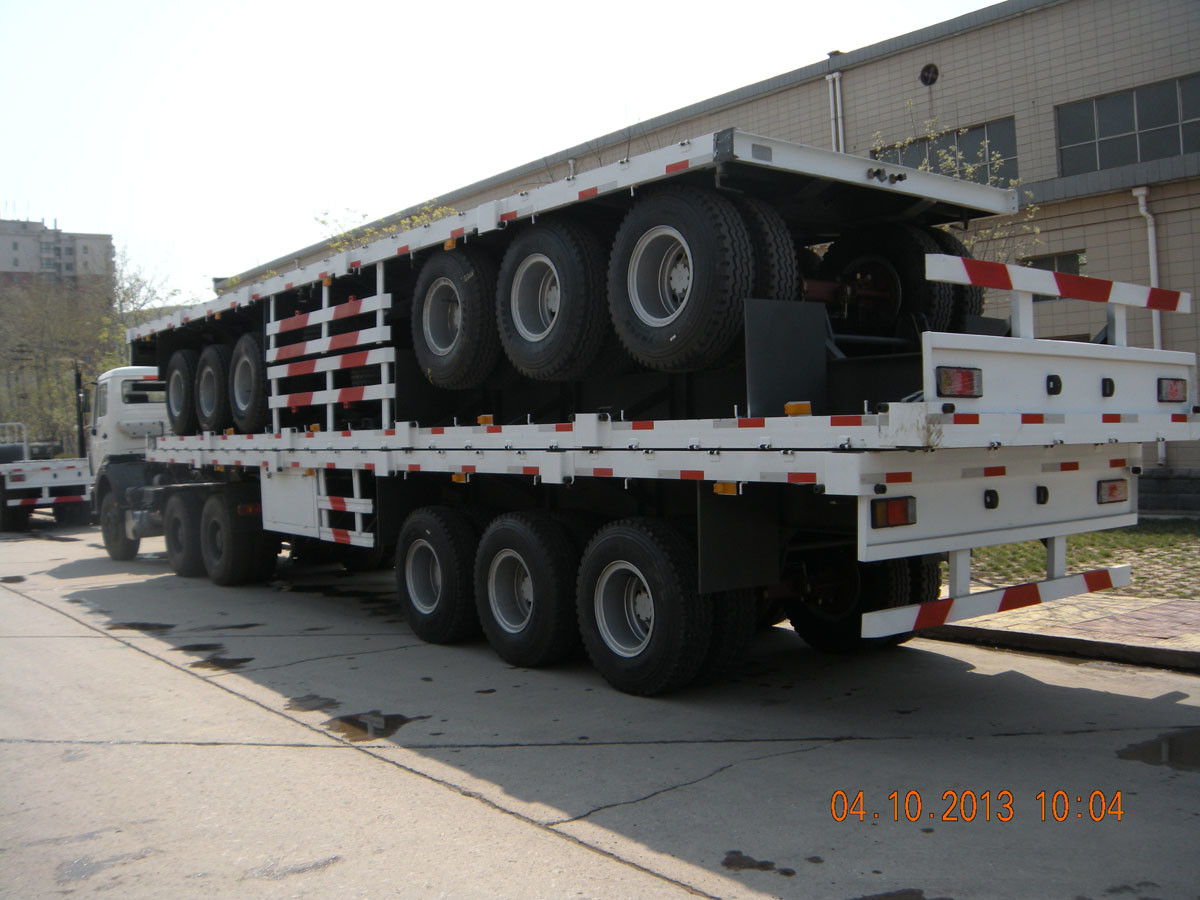 40ft 14mmの上部の厚さのAlxesの3台の頑丈な半トレーラーの平面トラック