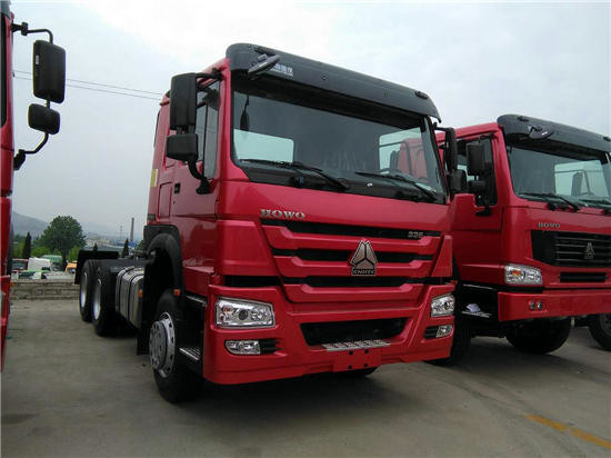 Howo Sinotruckのトレーラー トラックのトラック/420hp 6x4のトラクターのトラック371hp 336hp