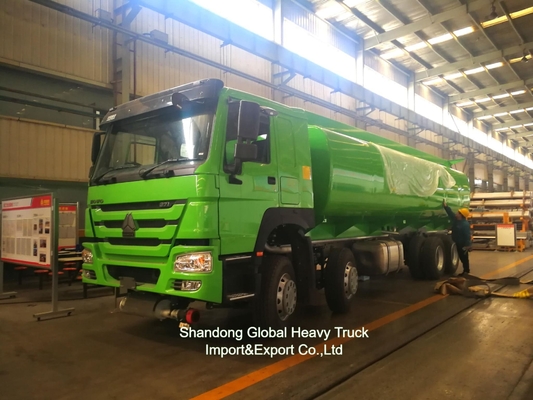 Sinotruk HOWO 8*4 燃料タンク トラック 12 輪 オイルタンカー 30000L 配給トラック