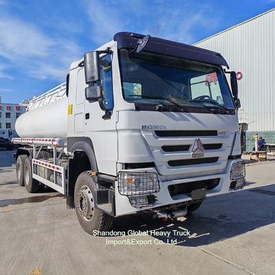 新品・中古のシノトラック HOWO オイル/燃料/水 371HP 6*4 ボウザータンカー トラック