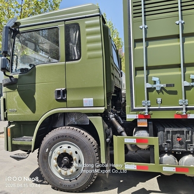 中国 シノトラック HOWO 4X2 6X4 重荷輸送機 冷蔵庫 冷却貨物箱 トラック