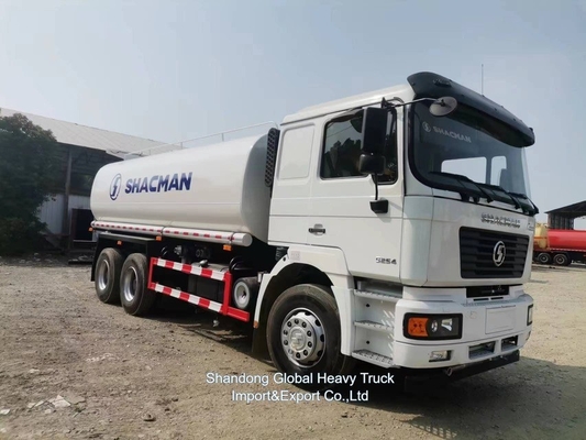 シノトルク HOWO 4*2 6X4 20000リットルの水タンカー ミニトラック