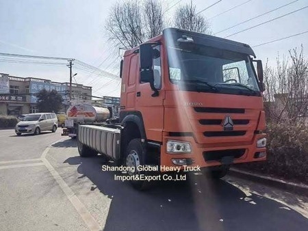 中古のシノトルク HOWO Nx / Shacman / FAW 371HP 400HP 6X4 トラクタートラック