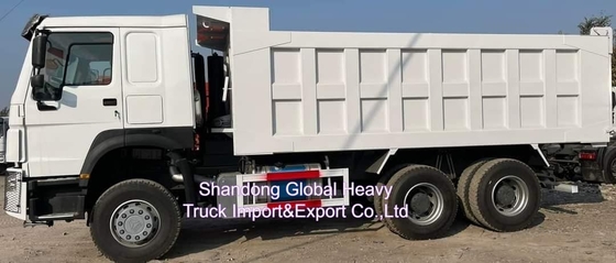 中国ブランド シノトラック HOWO ダンプトラック 6*4 ユーロ3 重荷トラック ティッパー 状態良好 ストック