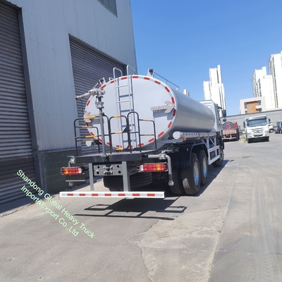 中国重汽 HOWO 車両 20000/30000L 6X4 ヘビーデューティ タンクローリー 散水車