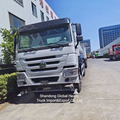 都市衛生用8000L容量炭素鋼タンク搭載給水車、自吸式ポンプ付き