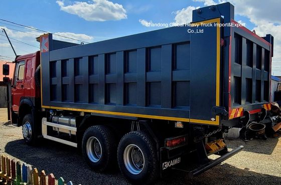 SINOTRUK HOWO ユーロ2 371HP-380HP 8X4 6X4 重荷用ダンプティッパー貨物トラック