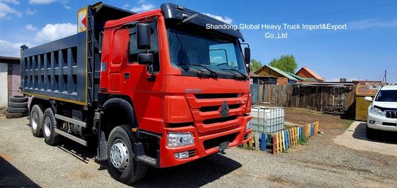 SINOTRUK HOWO ユーロ2 371HP-380HP 8X4 6X4 重荷用ダンプティッパー貨物トラック