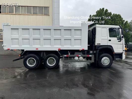 ナイジェリア鉱山向け 371HP エンジン強化 6×4 シャーシと高強度荷台を備えた HOWO 6×4 ダンプ トラック