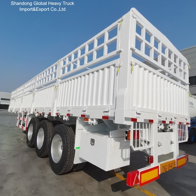 家畜およびバルク貨物輸送用3軸フェンスセミトレーラー
