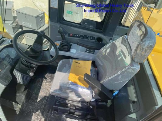 XCMG XC740K スキッドステアローダー 1t 名乗荷重 コンパクト構造