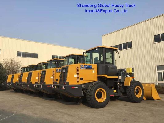 XCMG XC948E 4トンの名乗負荷 2.4 M3 バケット負荷と7882*2500*3405mm 仕様