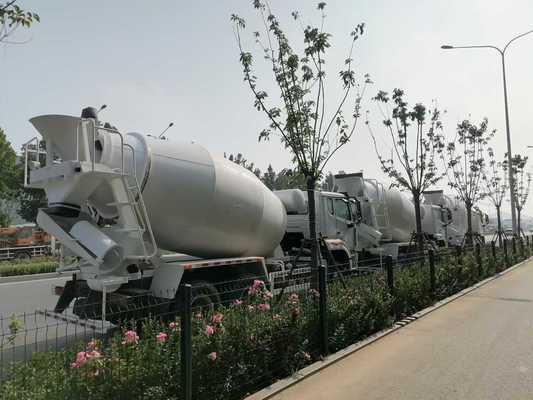 2025 Zoomlion HOWO NX 6X4 コンクリートミキサートラック 300-400hp ユーロ2/ユーロ3ディーゼルエンジン