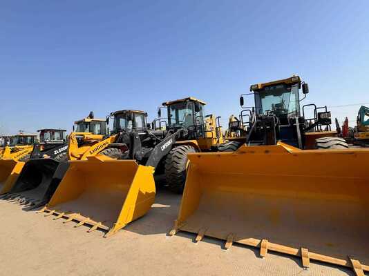 XCMG ZL50GN 5トンホイールローダー、3.0m3ロックバケット、建設用162kW定格出力