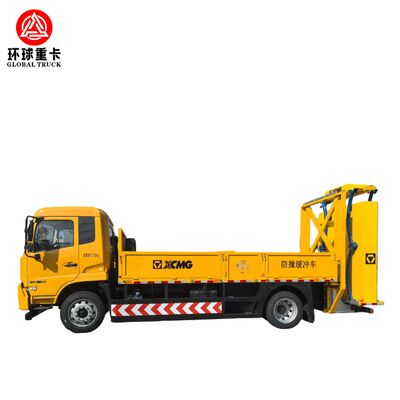 HOWO 4×2 クラッシュ クッション トラック、350 馬力の馬力とエネルギー吸収保護システムを備え、高速道路メンテナンスの安全性を実現