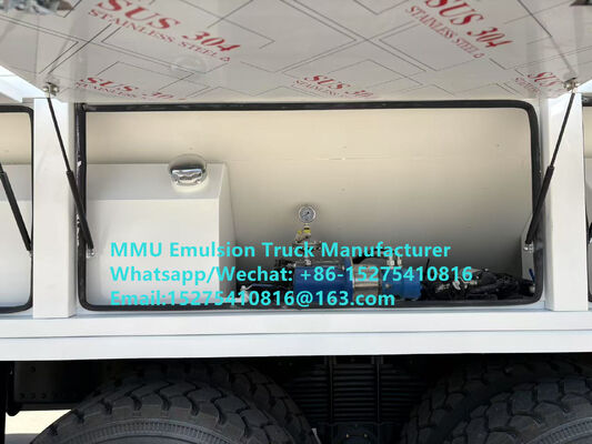 SHACMAN 20/25TON EMULSION LOADING TRUCK EMULSIONベースの大量爆発物を湿気または乾燥した爆穴に輸送する ロシア,カザフスタン,ウズベキスタン,インドネシア,コンゴ民主共和国,ザンビア,ジンバブエ,タンザニア,ガーナ,ギニア