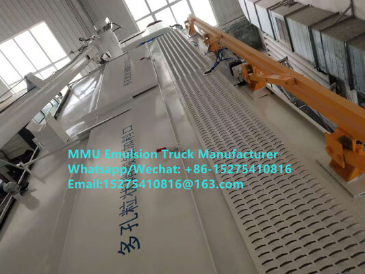 SHACMAN 20/25TON EMULSION LOADING TRUCK EMULSIONベースの大量爆発物を湿気または乾燥した爆穴に輸送する ロシア,カザフスタン,ウズベキスタン,インドネシア,コンゴ民主共和国,ザンビア,ジンバブエ,タンザニア,ガーナ,ギニア