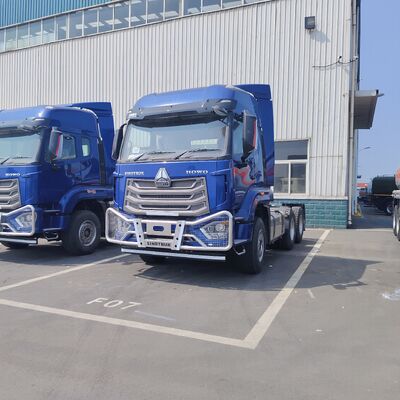 HOWO NX 6×4 トラクター トラック 380HP-460HP エンジン 重荷貨物輸送および長距離物流
