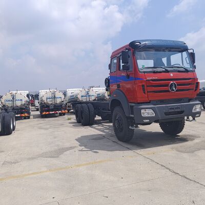 BEIBEN 2648 480HP WEICHAI エンジンとメルセデス・ベンツ・テクノロジー・シャーシの6×4重用トラクタートラック