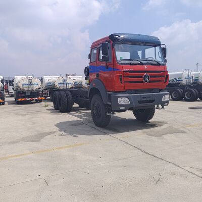 BEIBEN 2642 420HP WEICHAI エンジンとメルセデスベンツテクノロジーシャーシを搭載した 6×4 大型トラクタートラック