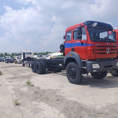 BEIBEN 2642 6×6 マイニング ダンプ トラック、420HP WEICHAI エンジンおよびヘビーデューティ マイニング用ペイロード 30 ～ 40 トンを搭載