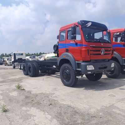 BEIBEN 2642 6×6 マイニング ダンプ トラック、420HP WEICHAI エンジンおよびヘビーデューティ マイニング用ペイロード 30 ～ 40 トンを搭載