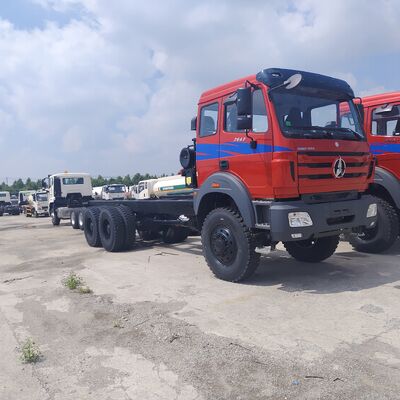 BEIBEN 2642 6×6 マイニング ダンプ トラック、420HP WEICHAI エンジンおよびヘビーデューティ マイニング用ペイロード 30 ～ 40 トンを搭載