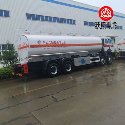 コンゴ鉱業向け 8x8 35000L 大型燃料タンカー