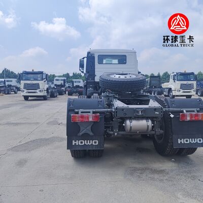 全新HOWO NX 6x4 トラクターヘッド トラック 重荷輸送用の371HPのディーゼルエンジン
