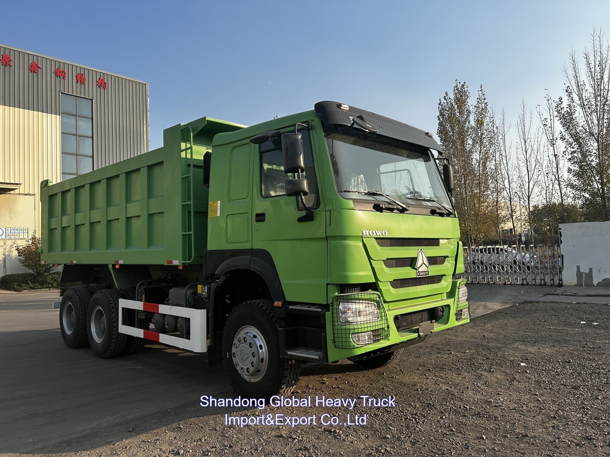中国製 シノトラック ホー 371 中古 ターパー 6×4 30トン 缶詰 中古 ダンプトラック