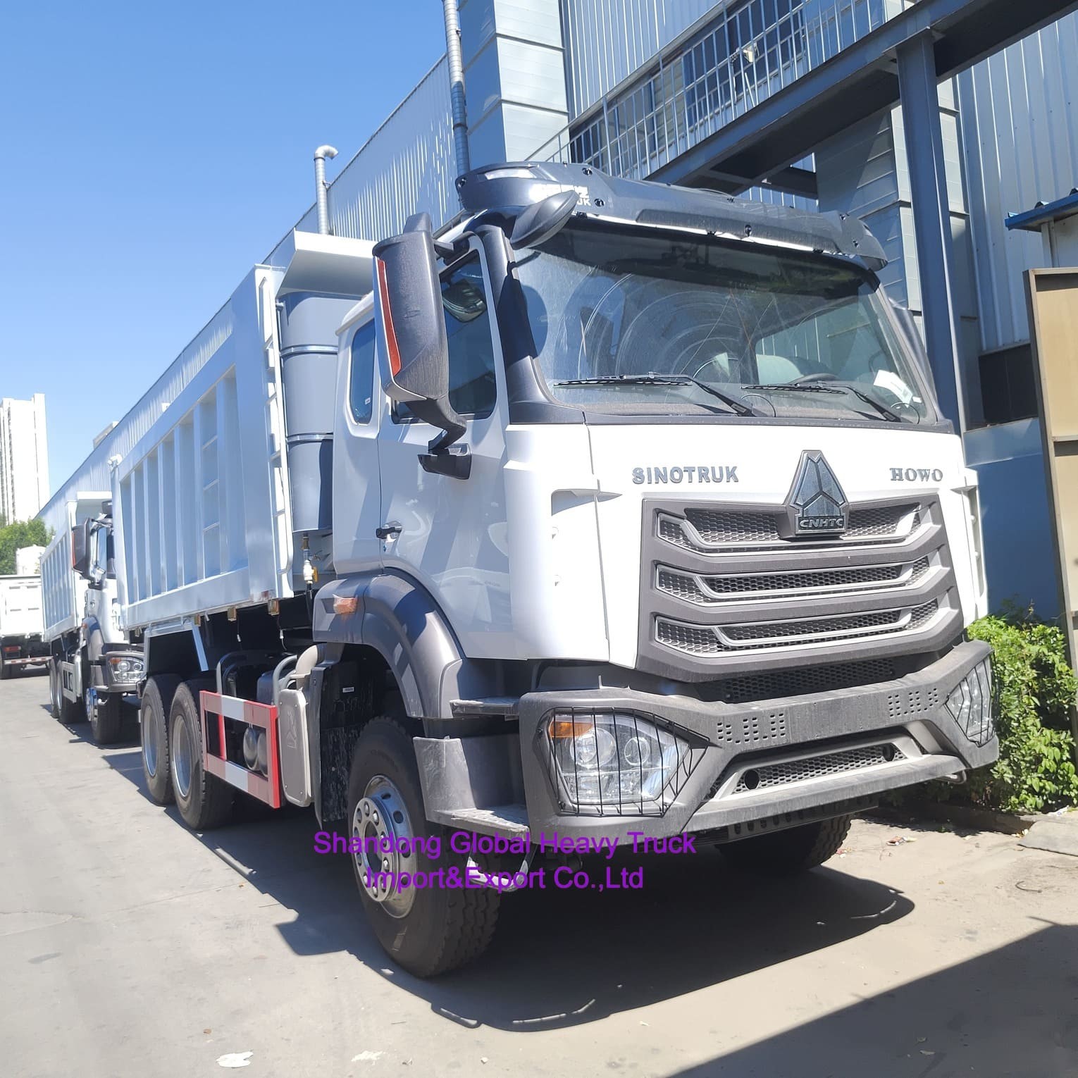371HP HOWO Nx Haohan 2025 モデル 6X4/8X4 シノディーゼルティッパーダンプトラック
