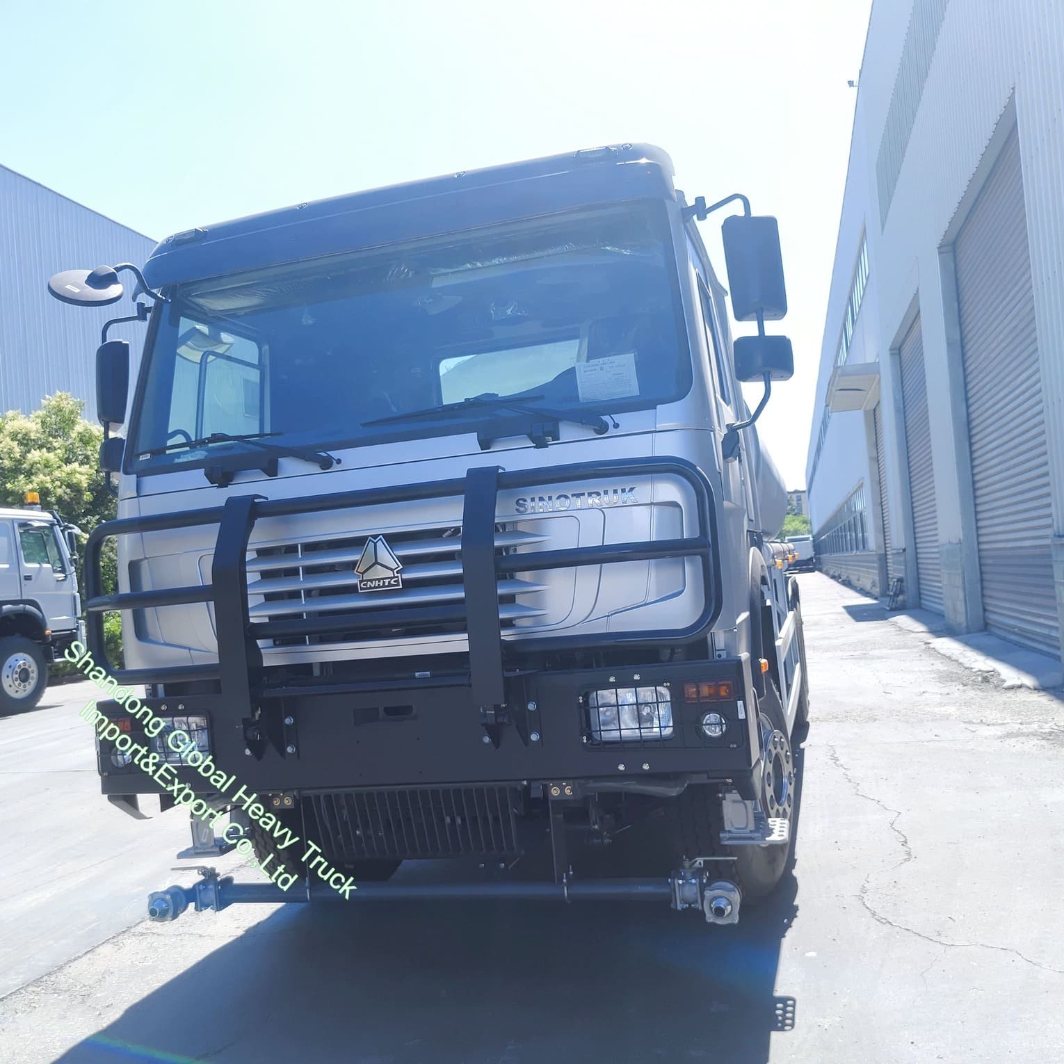 中国中古/新トラック Sinotruk HOWO 6*4 および 8*4 371HP-375HP ダンプトラック