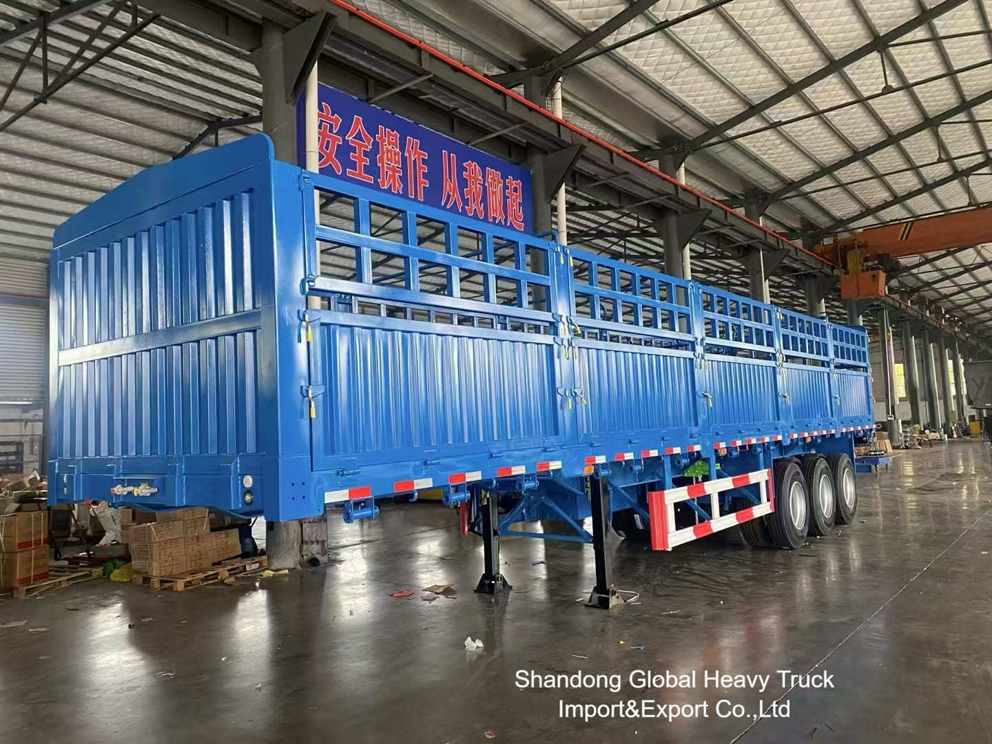 畜産輸送用3軸60トンのフェンス半トレーラー