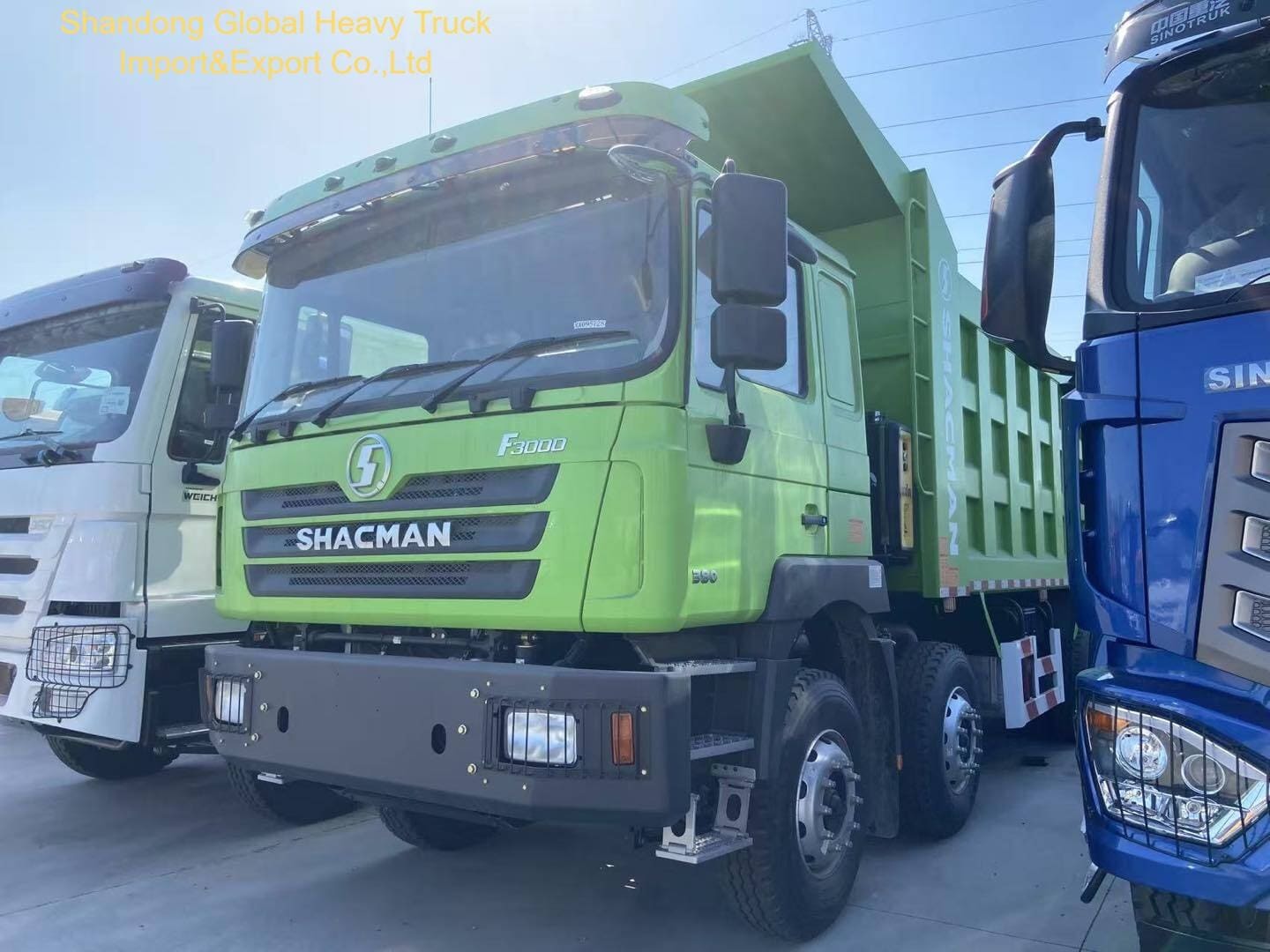 シャックマンF3000 8×4 12輪重用ダンプトラック 35-40トンのペイロードと25-30m3容量