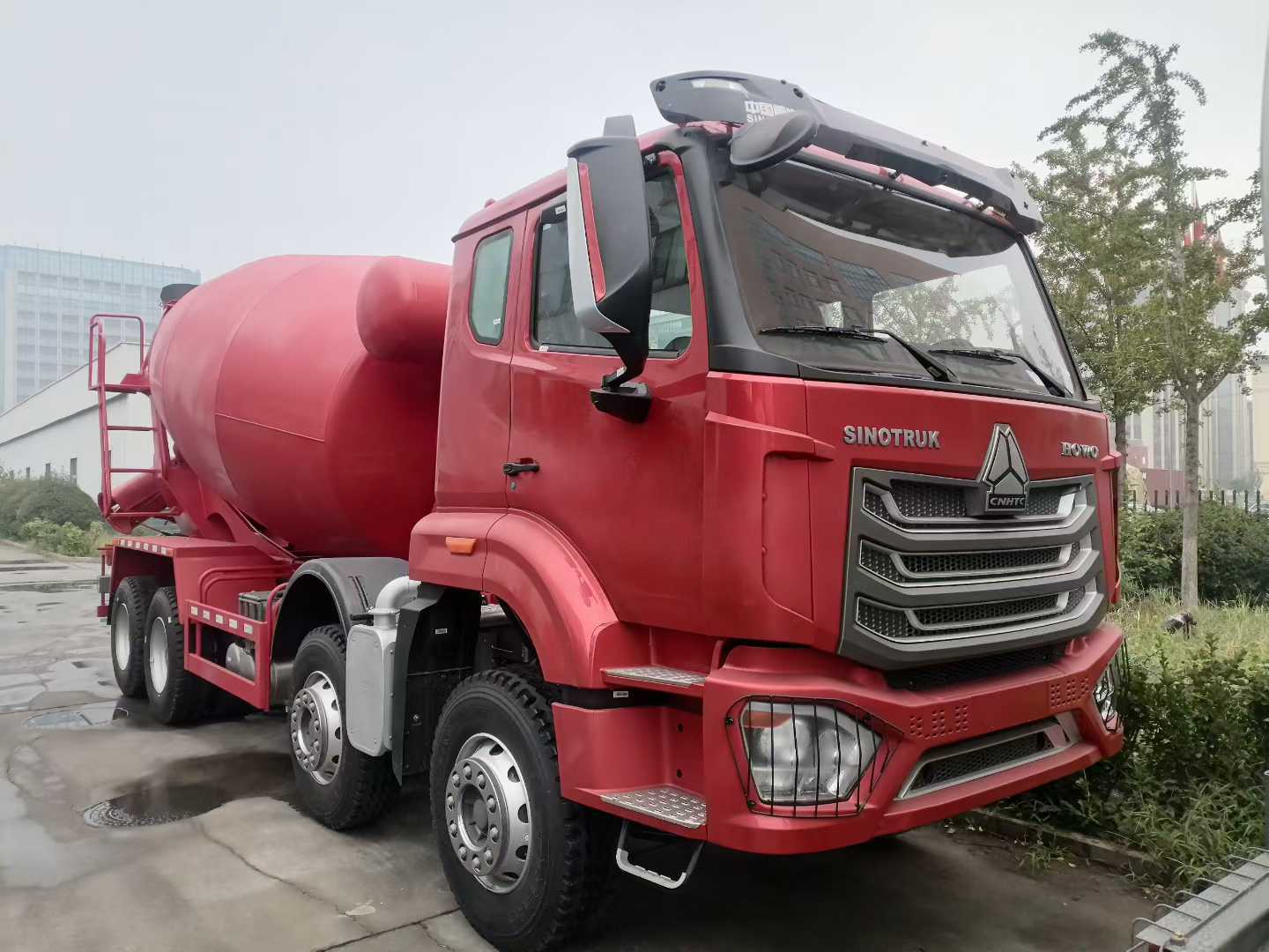 Sinotruk HOWO NX 20m³ 容量 30T ペイロード 300-400hp 大型コンクリートミキサー車